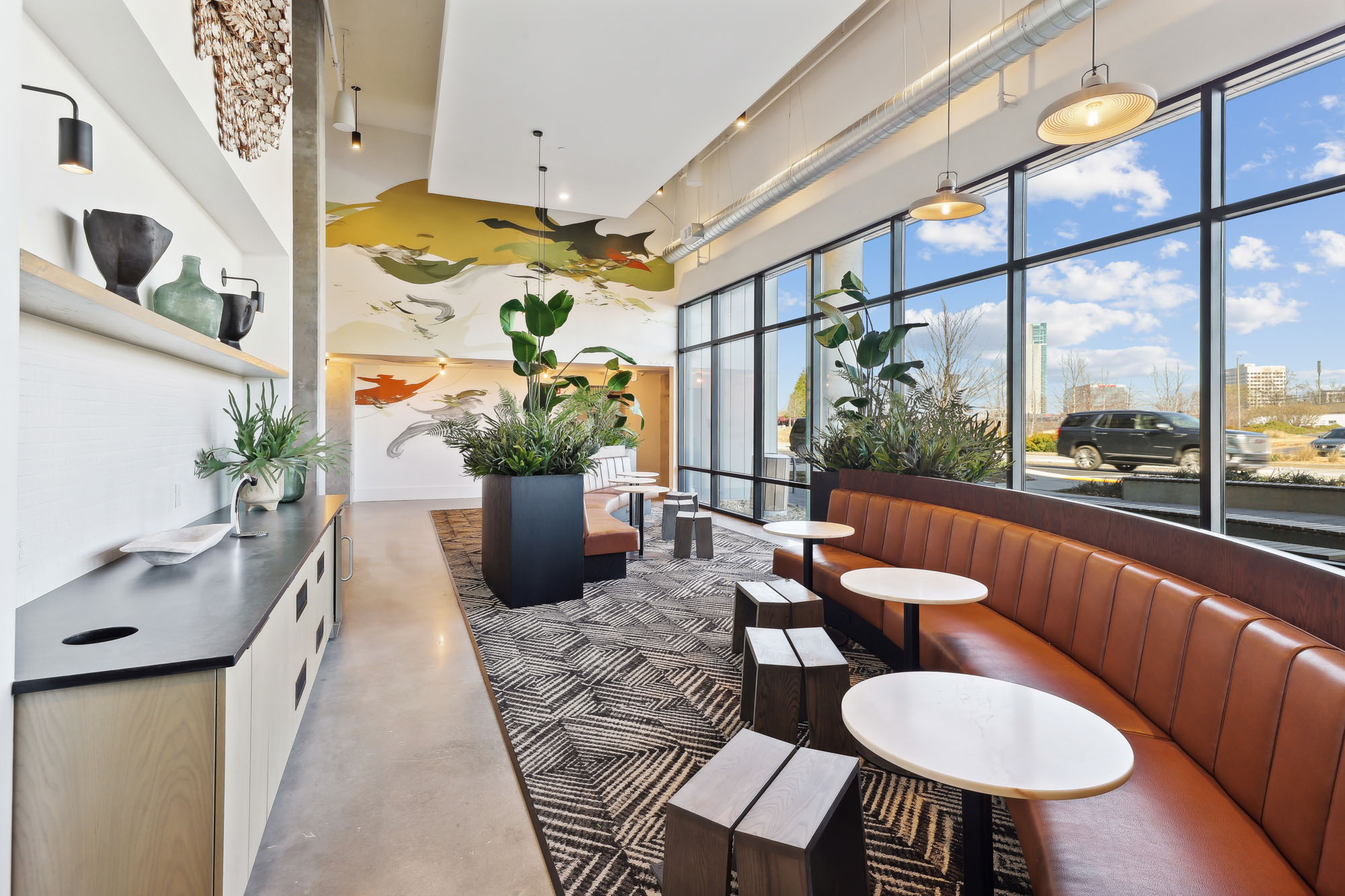 A coworking lounge at Tallulah apartments in Cumberland, Georgia.