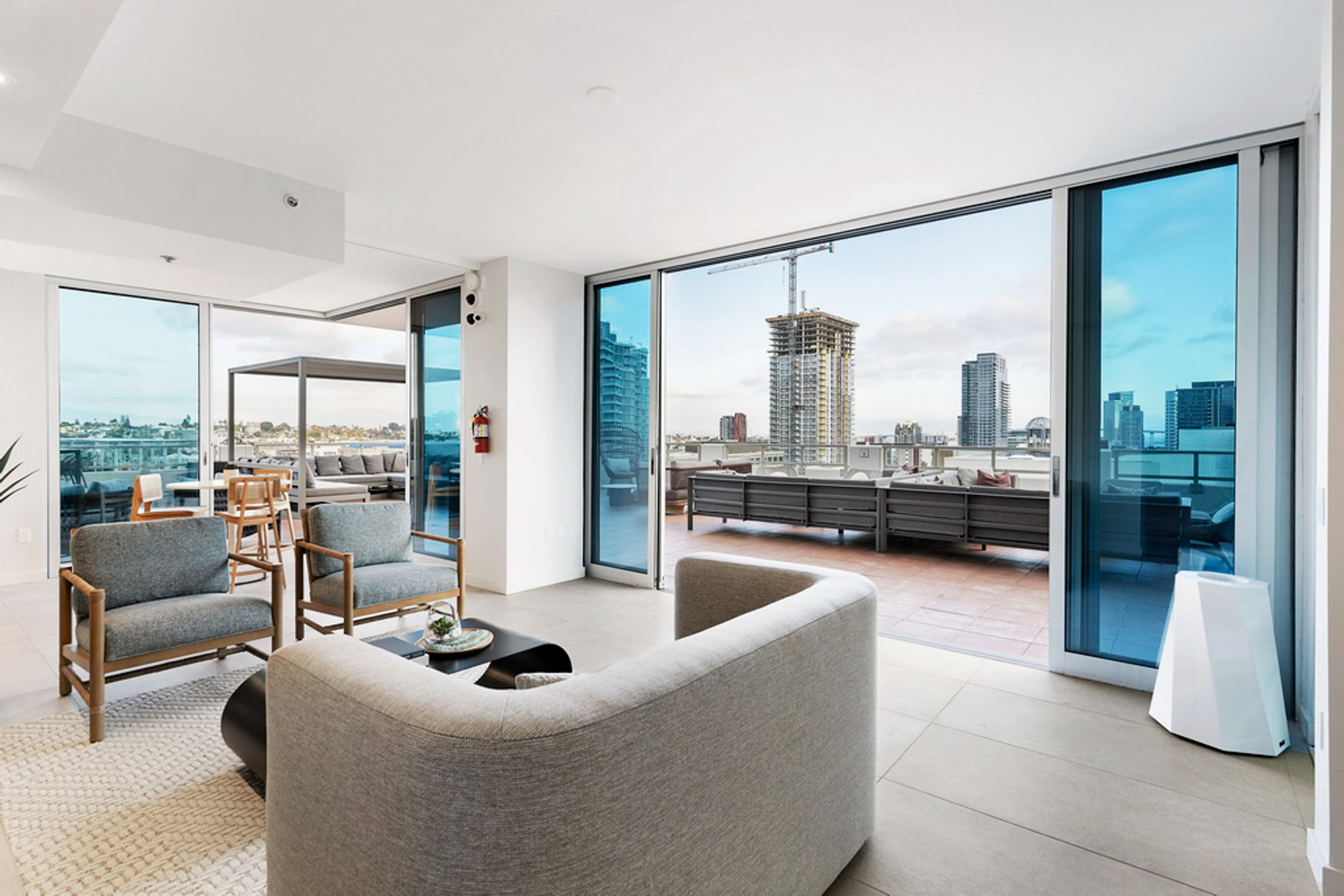 Vantage Pointe