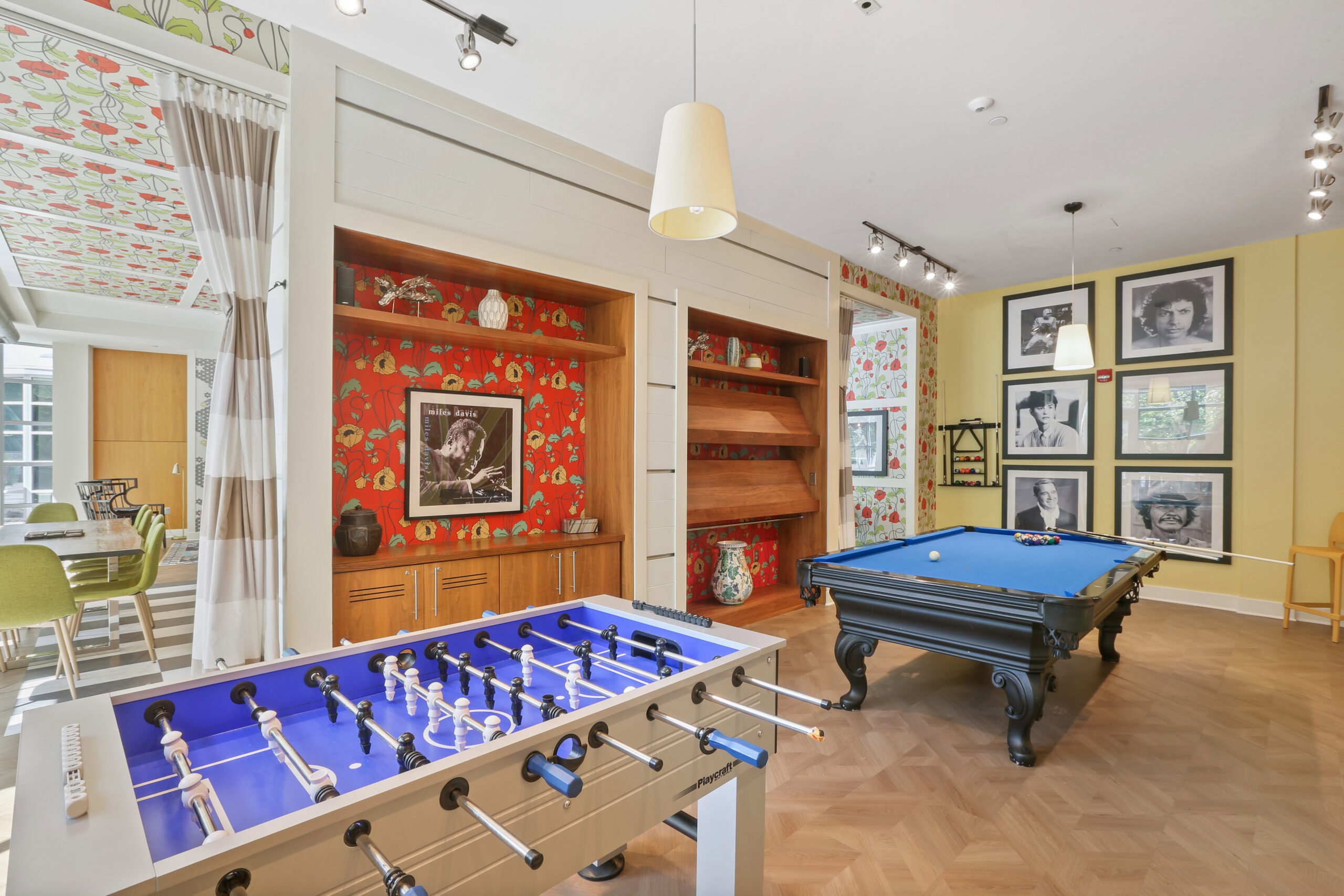 Colorful resident lounge with Pool table